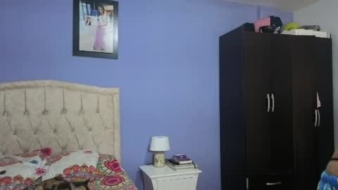 Snapshot of stephania_t chatting on May 14, 3:19 pm Stephania online show from May 14, 3:19 pm