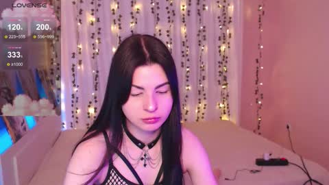 stephanie_diaz online show from March 4, 6:36 pm