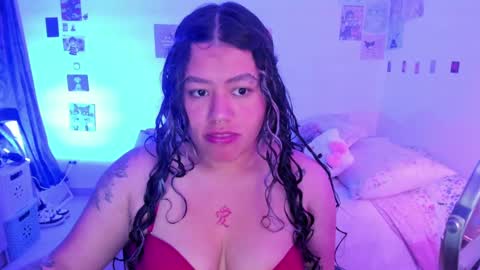 Stephanie  online show from January 27, 1:05 am