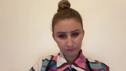 Snapshot of stephany333 chatting on January 7, 5:48 pm Stephany online show from January 7, 5:48 pm
