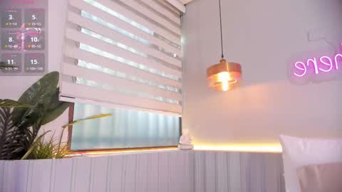 Stephany  online show from February 26, 4:39 pm