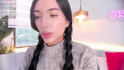 Stephany  online show from March 6, 4:36 pm