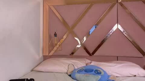 Snapshot of stephany_grand chatting on October 4, 5:44 pm stephany_grand online show from October 4, 5:44 pm