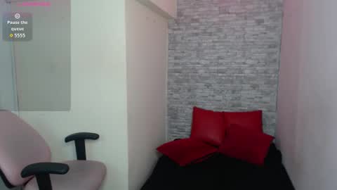 stephany_rodriguez_ online show from September 22, 12:29 pm