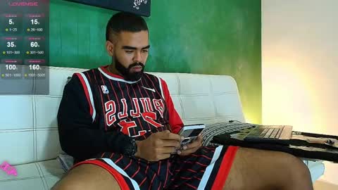    ................     online show from April 8, 2:00 am