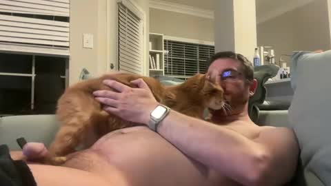 Snapshot of stephenhurst1987 chatting on November 22, 9:30 am stephenhurst1987 online show from November 22, 9:30 am