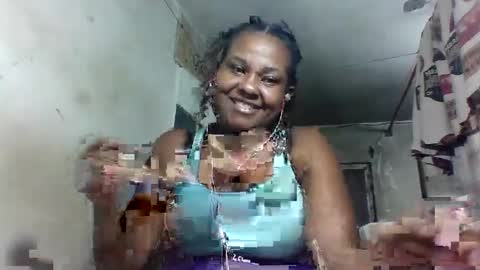 Snapshot of sterina0102 chatting on February 11, 2:22 pm sterina0102 online show from February 11, 2:22 pm