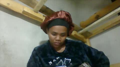 Snapshot of sterina0102 chatting on June 9, 7:03 pm sterina0102 online show from June 9, 7:03 pm