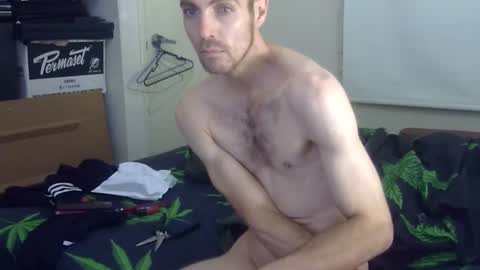 Snapshot of steveaussie chatting on May 30, 12:57 pm Australian420 online show from May 30, 12:57 pm