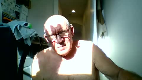 stevejons47 online show from October 8, 1:20 pm