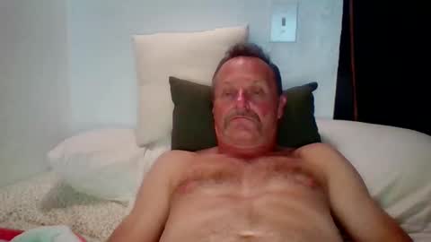 steven626708 online show from March 29, 2:22 am