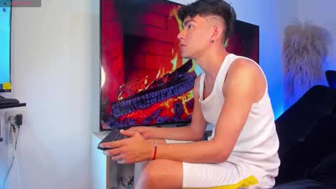 STEVENN online show from October 28, 3:10 am