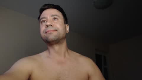 Snapshot of stevenbradley2017 chatting on December 21, 2:24 pm Steven online show from December 21, 2:24 pm