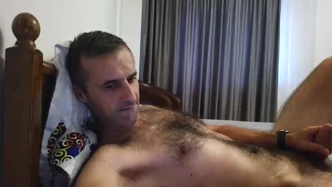 stevenpit online show from September 12, 6:24 am