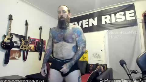 StevenRiseNYC online show from November 4, 1:27 am