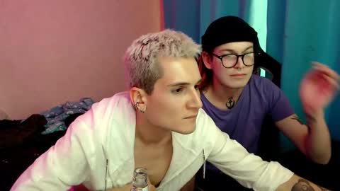 Snapshot of stevenspirs chatting on October 10, 8:24 am Steve online show from October 10, 8:24 am