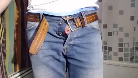 Snapshot of steveo_85 chatting on May 13, 1:08 pm white beef online show from May 13, 1:08 pm