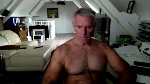 stevetwo online show from September 16, 11:33 am