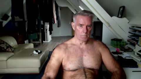 stevetwo online show from January 9, 2:31 pm