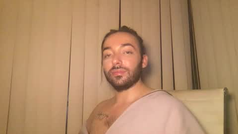 Snapshot of stevey_94 chatting on September 20, 1:28 am gay tease online show from September 20, 1:28 am