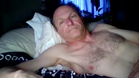 steviehard7 online show from February 5, 3:09 pm