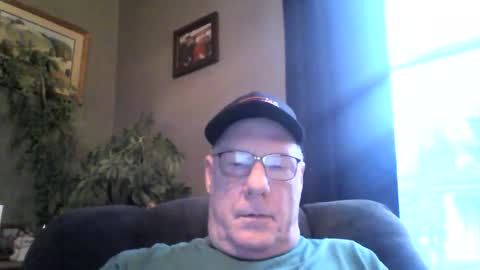 bobby online show from December 27, 2:22 pm