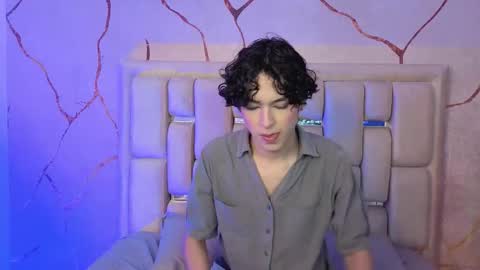 Sthepano  online show from March 24, 4:17 am