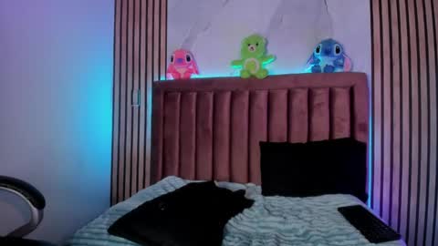 Sthepano  online show from April 15, 3:35 am