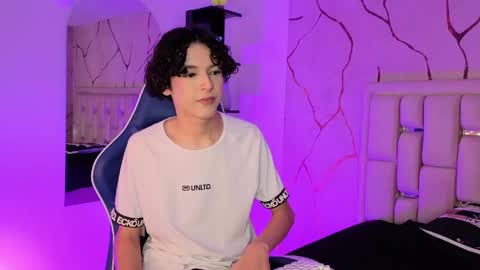 Sthepano  online show from May 15, 4:08 am