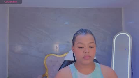 Snapshot of sther_s chatting on July 15, 3:12 am Sther online show from July 15, 3:12 am