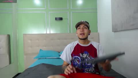 StickXCandy online show from January 9, 11:47 am