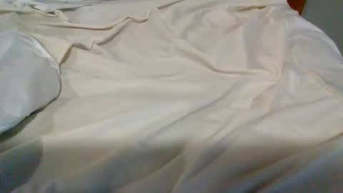 Snapshot of stickylittletoes chatting on May 5, 2:58 pm Wakeandbaked online show from May 5, 2:58 pm