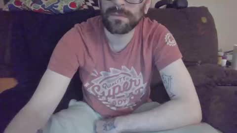 Snapshot of stickywhiteslime chatting on December 21, 9:33 pm stickywhiteslime online show from December 21, 9:33 pm