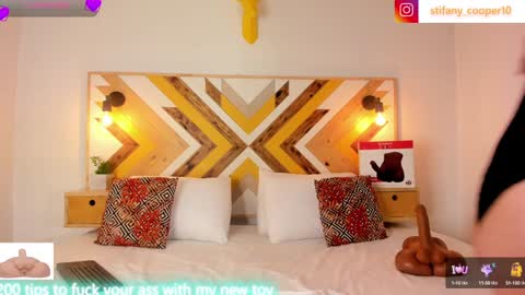 stifany cooper online show from December 3, 8:06 pm