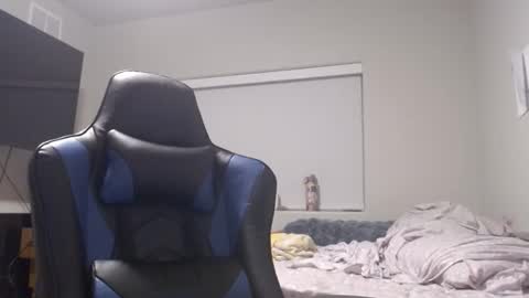 stiffcock4269 online show from April 14, 9:26 am