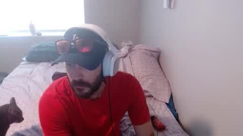 stiffcock4269 online show from April 17, 7:39 pm