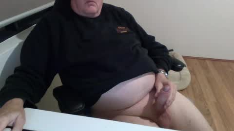 stiffyman55 online show from July 26, 10:49 pm