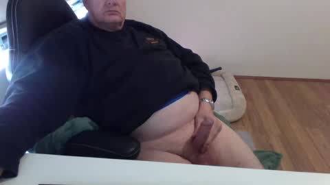 stiffyman55 online show from July 28, 3:46 am