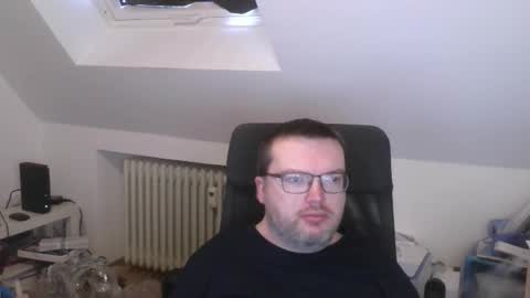 Oliver online show from January 12, 7:57 am