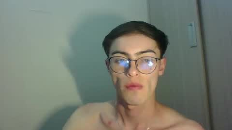 Snapshot of stiv_grant chatting on September 21, 11:17 pm stiv_grant online show from September 21, 11:17 pm