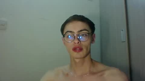 Snapshot of stiv_grant chatting on September 23, 3:09 am stiv_grant online show from September 23, 3:09 am