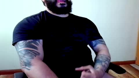 stiven253958 online show from April 16, 6:52 pm