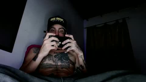 stiven online show from February 9, 2:06 am