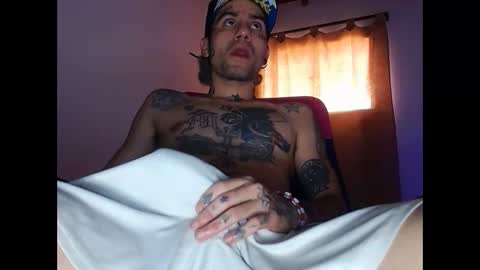 stiven online show from February 15, 4:23 pm