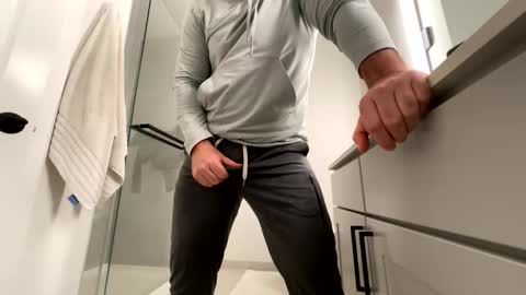 Snapshot of stlhotwifeguy chatting on March 7, 6:27 pm stlhotwifeguy online show from March 7, 6:27 pm