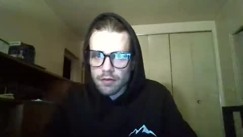 stockingsnfeet online show from December 17, 9:49 pm