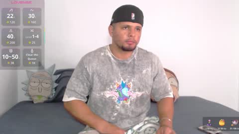 Stone Lee  online show from December 22, 5:59 am