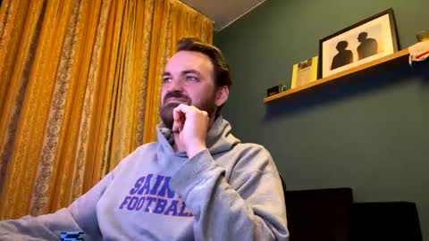 Snapshot of stonednboner chatting on December 23, 5:22 pm Stonerboner online show from December 23, 5:22 pm