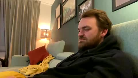 Snapshot of stonednboner chatting on February 5, 9:29 pm Stonerboner online show from February 5, 9:29 pm