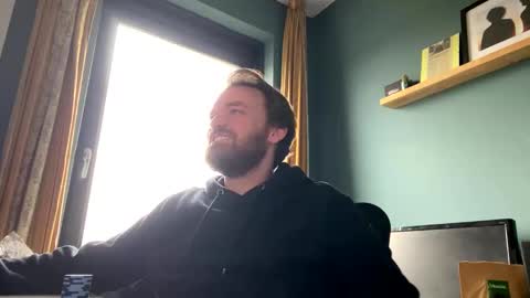 Snapshot of stonednboner chatting on February 12, 11:18 am Stonerboner online show from February 12, 11:18 am